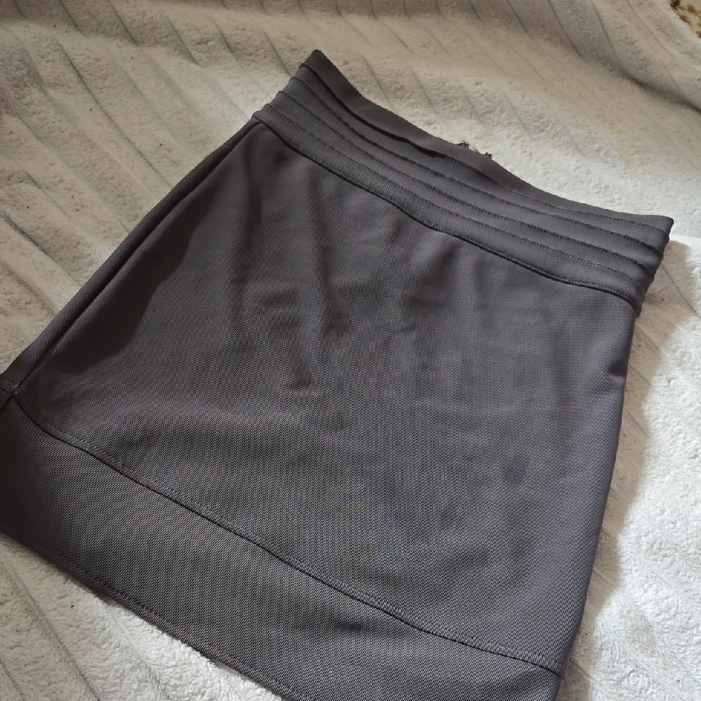 BH - Grey Pencil Skirt - S